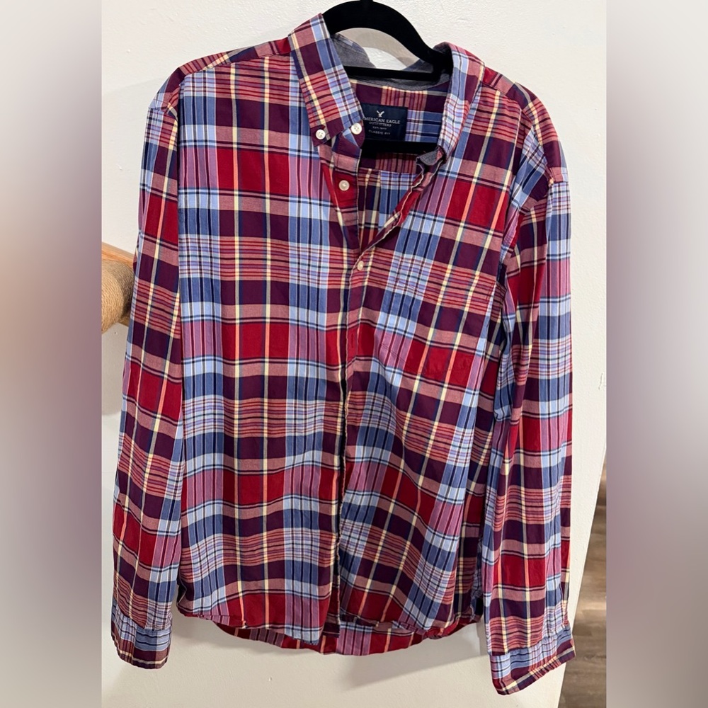 American Eagle Outfitters Red and Blue Plaid Shirt